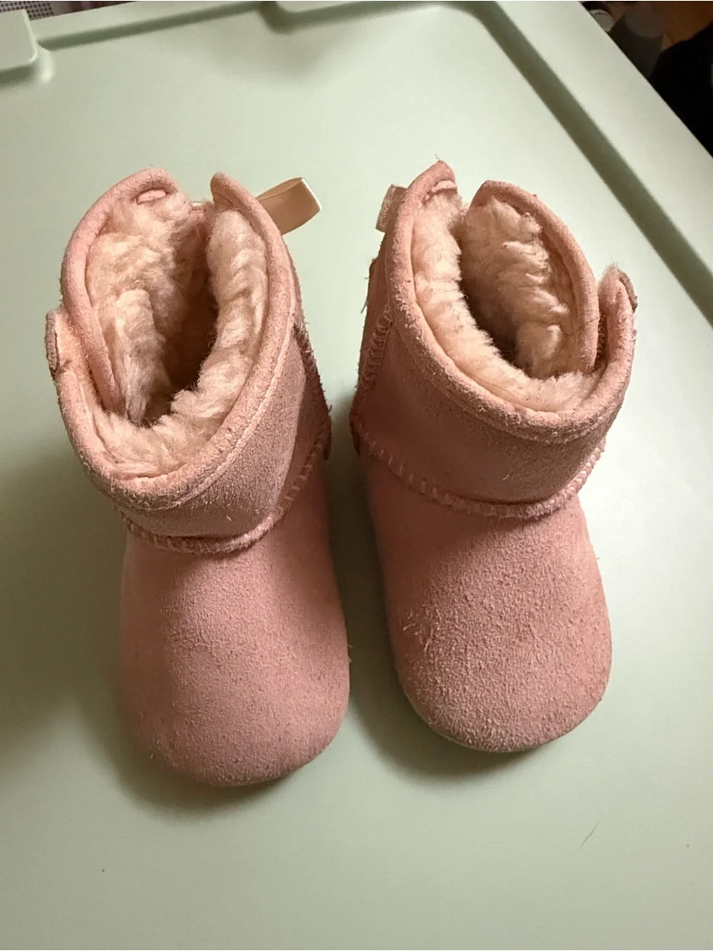 UGG Mini Bailey Bow Walker 4/5 GUC